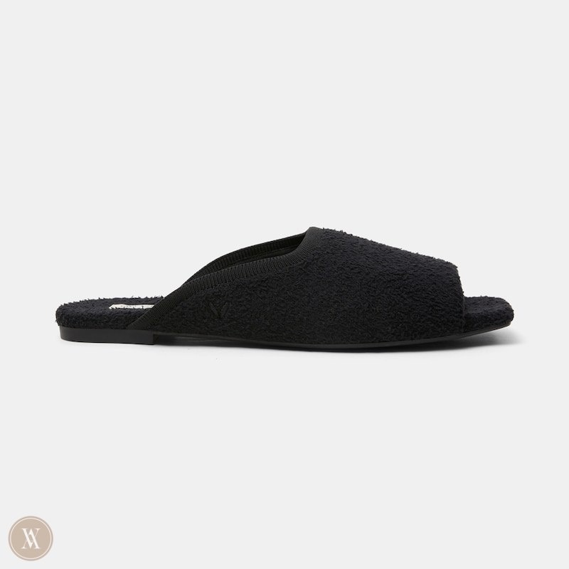 Black VIVAIA Helen Women's Square-Toe Fluffy Slides | NMM-9423